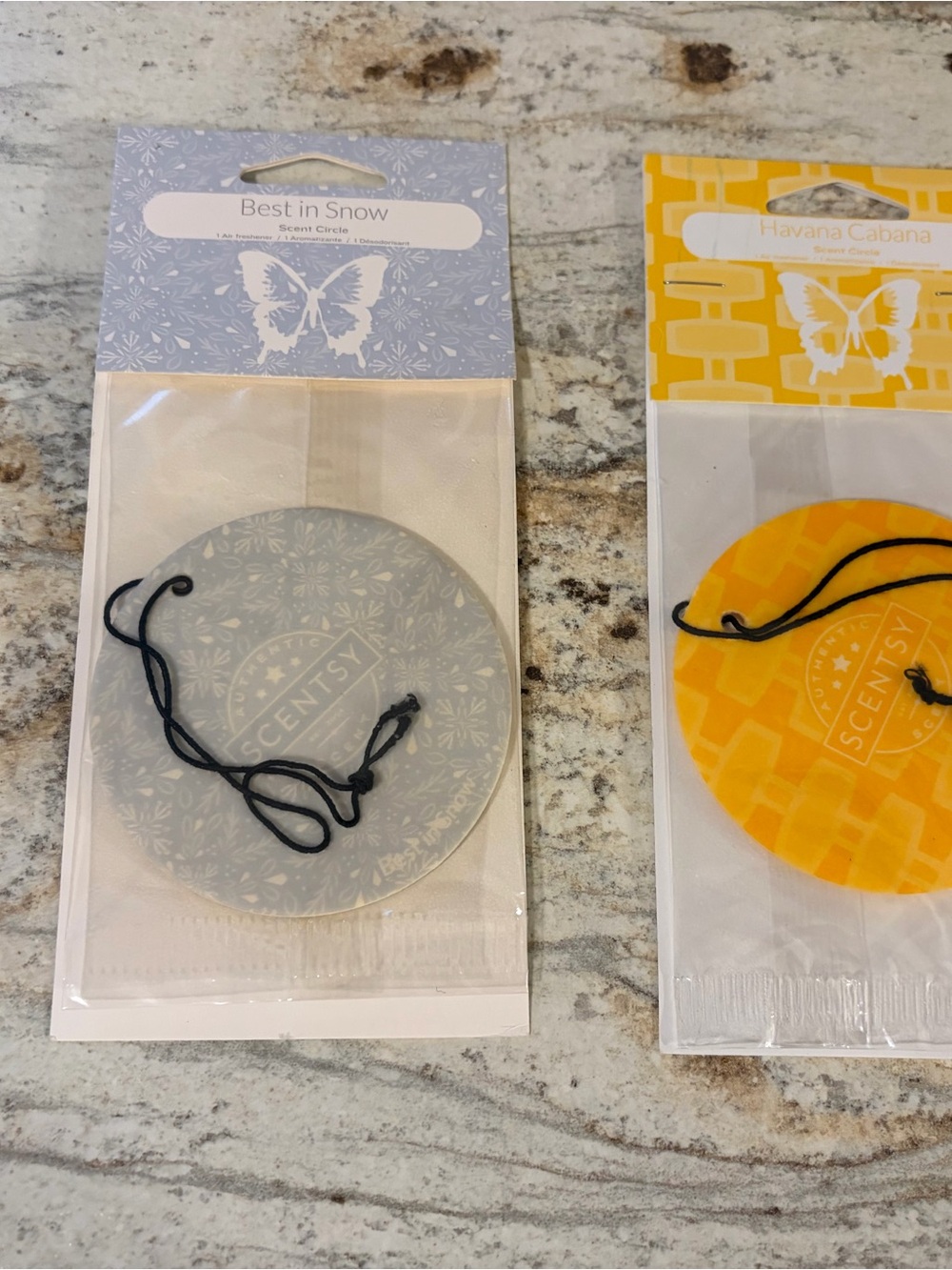 Scentsy Gray Best in Snow Scent Circle with Black Cord, air fresheners